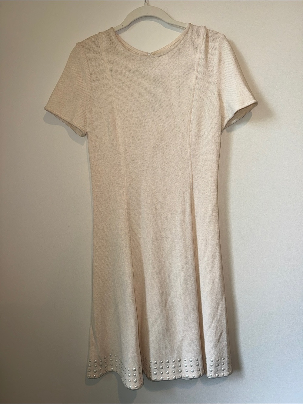 St. John Collection Cream Short-Sleeve A-Line Mini Dress with Stud Hem